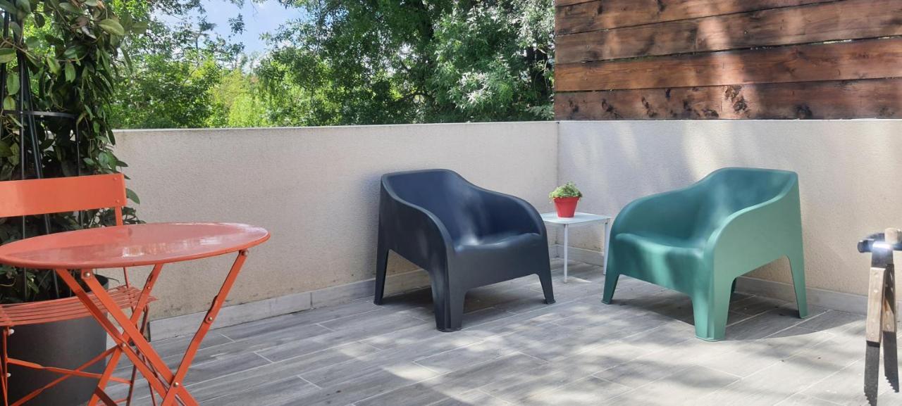 فندق Chez Franck Saint-Martin-de-Valgalgues المظهر الخارجي الصورة